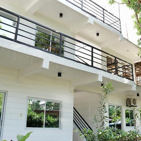 Location One Eighty Bed & Breakfast Bangcusay Exterior foto