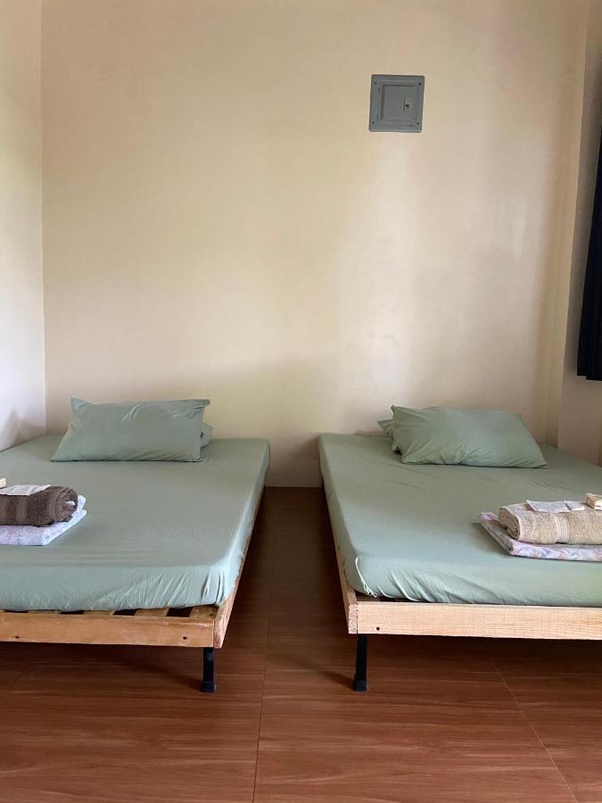 Location One Eighty Bed & Breakfast Bangcusay Exterior foto